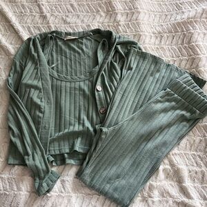 Green Ribbed Lounge Set